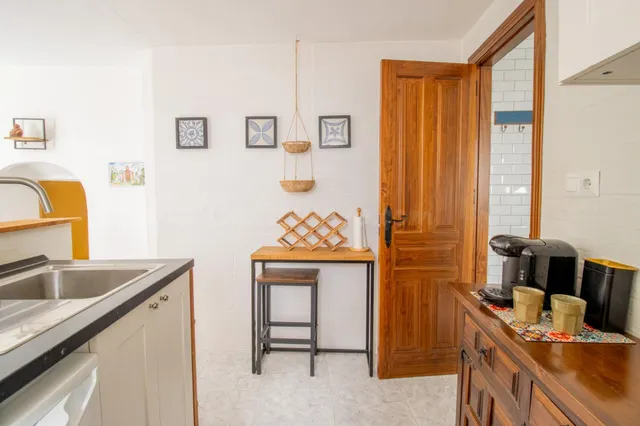 Encantadora casa adosada con terraza en la azotea en la preciosa Torrox Pueblo — 16