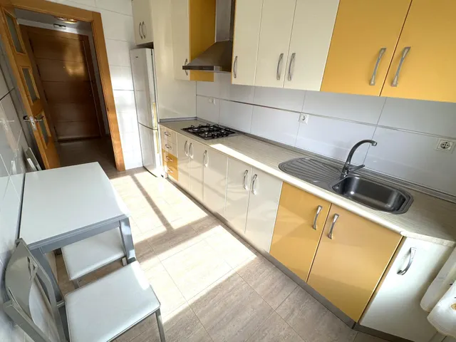 Piso muy luminoso en venta en zona Alcampo — 11
