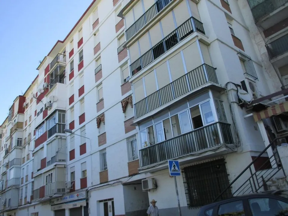 Venta de Vivienda en Huelva. Activo Sin Posesión / Alquilado, No se Puede Visitar.