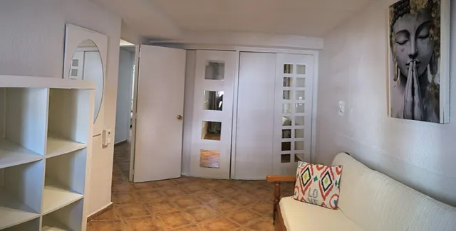Piso en planta baja con terraza privada y barbacoa en el centro de Tortosa — 11