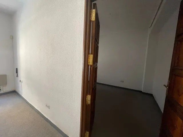 MAGNÍFICO PISO EN EDIFICIO SEÑORIAL EN PLENO CENTRO DE CORDOBA CAPITAL — 16