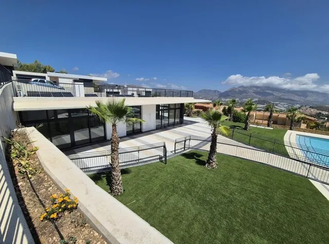 Villa independiente con vistas panorámicas al mar y a las mo - foto 2