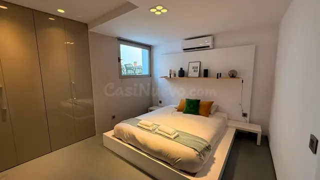 Villa con piscina privada, Alicante, Orihuela Costa. 4 habitaciones, 190 m2, 6,4 kilómetros del mar — 4