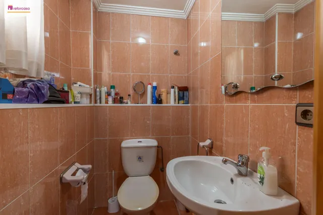 Casa independiente a 5 minutos de Granada en buen estado para entrar a vivir — 9