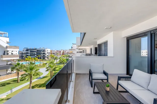 APARTAMENTO DE 2 DORMITORIOS 2 BAÑOS EN PLAYA FLAMENCA ( ORI
