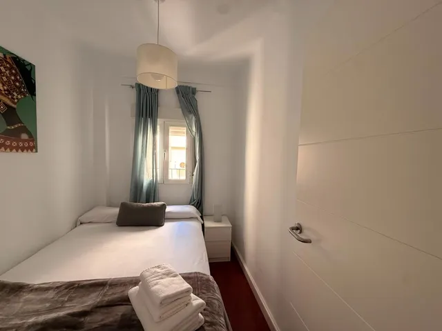 APARTAMENTO CON LICENCIA TURÍSTICA EN CALLE ALFAROS – PLENO CENTRO DE CÓRDOBA — 18