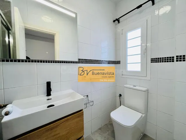 Ático 3 habitaciones 136m² en venta - Playa del Duque - foto 3