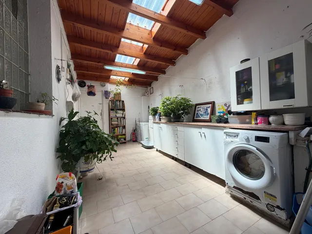 Casa de 5 habitaciones con garaje para 2 coches, terraza y aire acondicionado – lista para entrar a vivir — 33