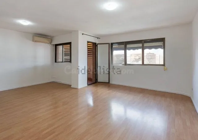 Piso 3 habitaciones 125m² en alquiler - Mestalla - foto 4