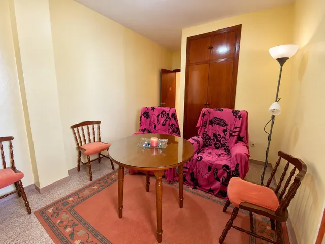 Amplio piso de 4 dormitorios con terraza en Calle San Antonio – Alcalá de los Gazules — 24