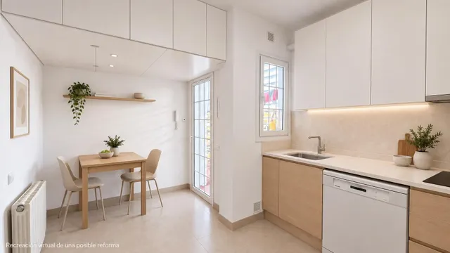 Amplia vivienda de 4 habitaciones con terraza acristalada, chimenea y aparcamiento — 10