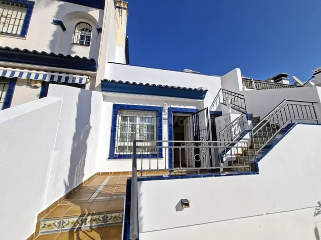 Adosado 2 habitaciones 64m² en venta - Villamartín-Las Filip - foto 2