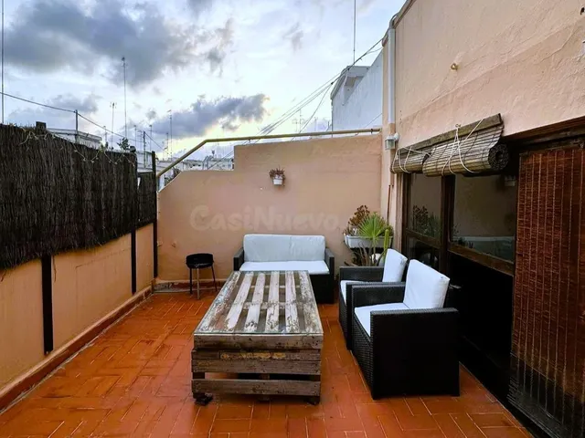 Atico reformado con gran terraza en Mestalla, Valencia
