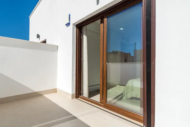 CHALET DE RECIENTE CONSTRUCCIÓN EN ALQUILER – 2024 — 16