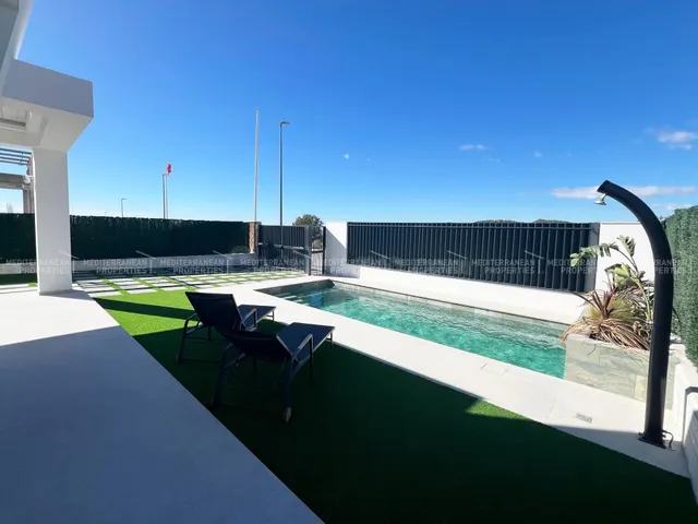 Villa en Finestrat zona Balcón de Finestrat - foto 4