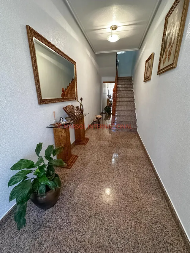 BONITO CHALET EN CORRENTIAS, ORIHUELA — 19