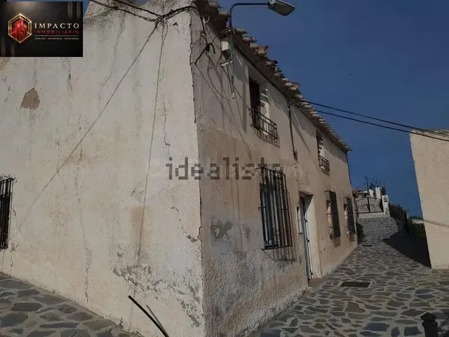 Casa o chalet en venta en Calle Argelejo - foto 2