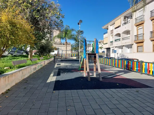 Amplio Piso en Venta en el Corazón de Salobreña — 17