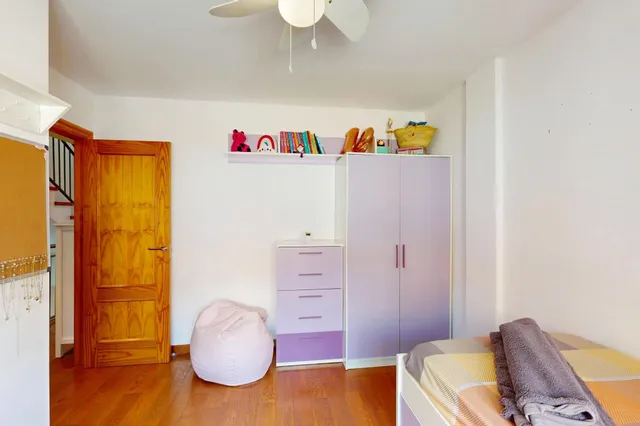 DUPLEX EN ROCHE — 46