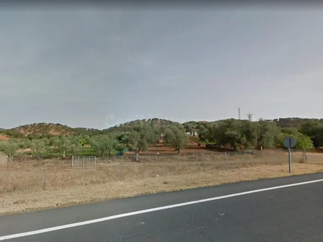 Suelo Urbanizable en Rosal de la Frontera — 4