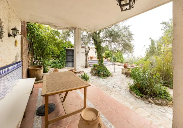 Chalet con gran parcela en Cogollos — 14