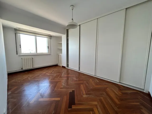 ESPECTACULAR VIVIENDA CON VISTAS AL MAR y PUERTO CON DOS PLAZAS DE GARAJE — 22