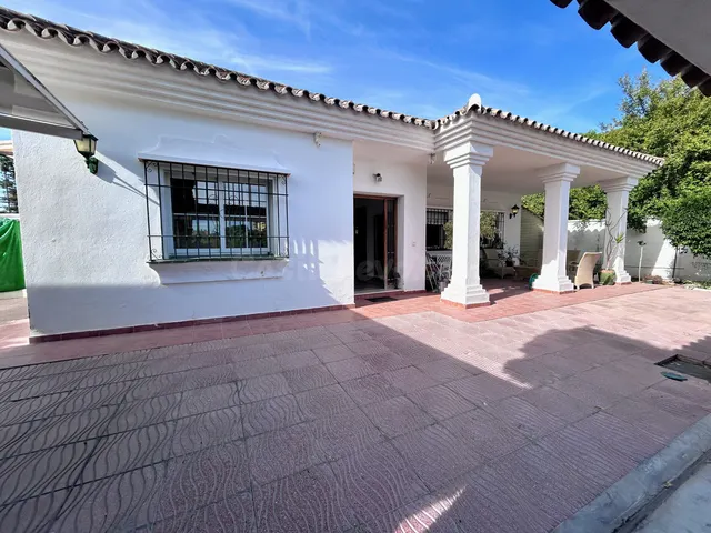 Chalet 3 habitaciones 231m² en venta - Marbella — 2