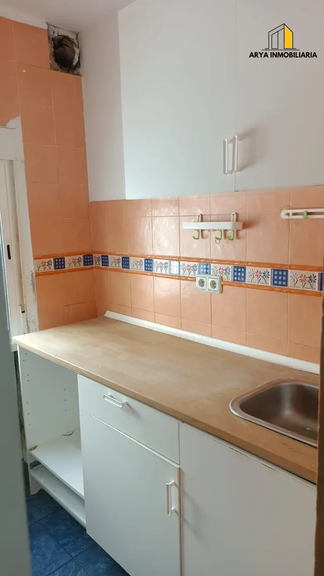 Piso en Venta en C/Laguna — 6