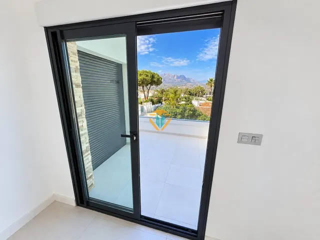 Exclusivo Chalet de Obra Nueva en Albir - Alfaz del Pi — 21