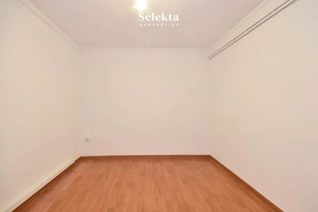 Piso 3 habitaciones 148m² en alquiler - El Gòtic — 17