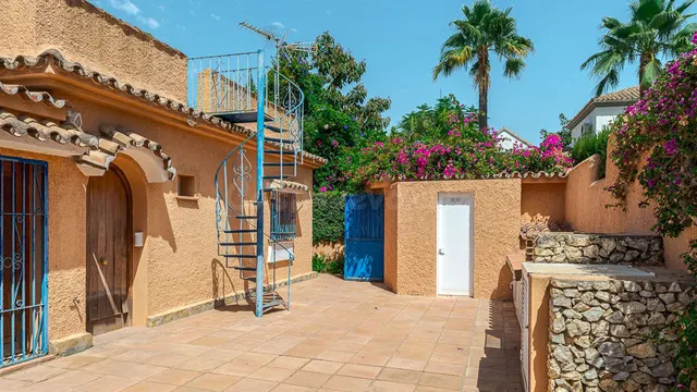 Chalet 4 habitaciones 363m² en venta - Costa Del Sol - foto 5