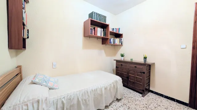¡VIVIENDA EXTERIOR Y MUY LUMINOSA, EN CAMINO MAGROS!!! - ¡TU NUEVO HOGAR EN ELCHE, LISTO PARA ENTRAR A VIVIR!!! — 24