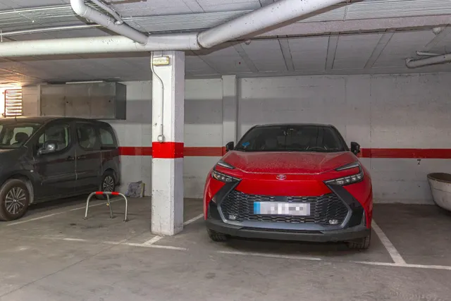 Ideal piso con garaje en el centro de jerez — 34