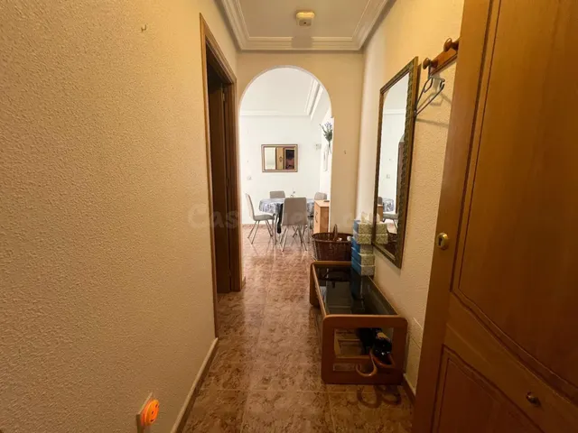 APARTAMENTO DE 2 habitaciones, TODO EXTERIOR, RODEADO DE TODOS LOS SERVICIOS — 4
