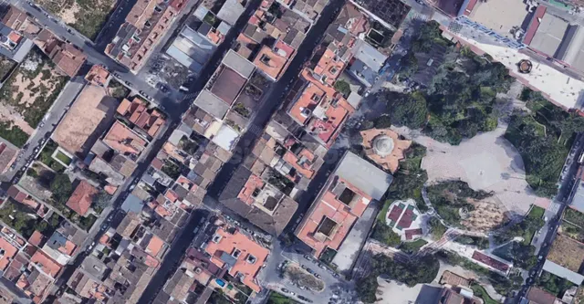 Terreno en venta en Núcleo Urbano - foto 2