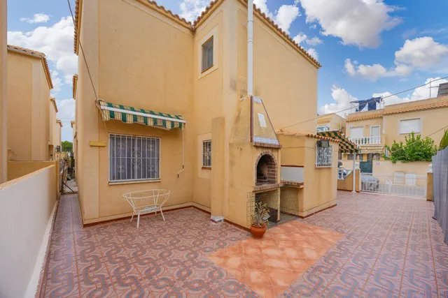 Villa 3 habitaciones 73m² en venta - Torretas — 31