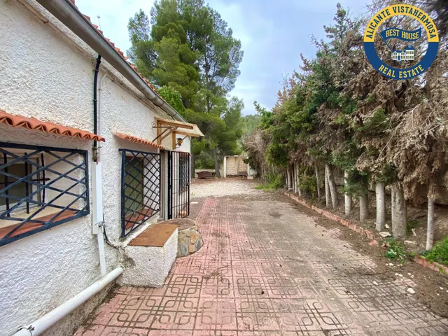 Casa con parcela en Parque Natural Maigmó — 35