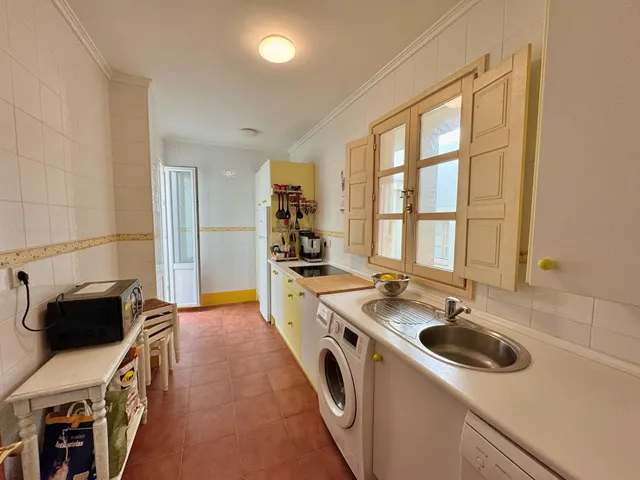 BONITO APARTAMENTO EN URBANIZACION LAS MARTAS - COMILLAS. — 8