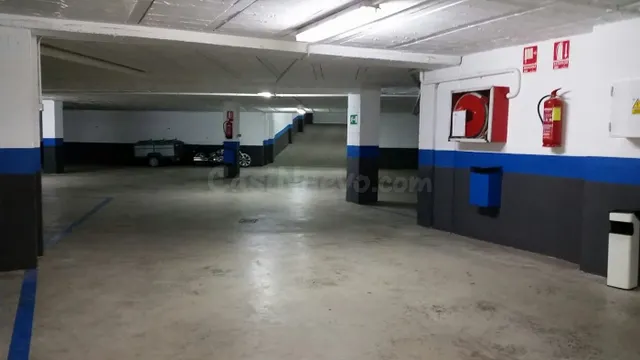 Parking 11m² en venta - Centro — 3