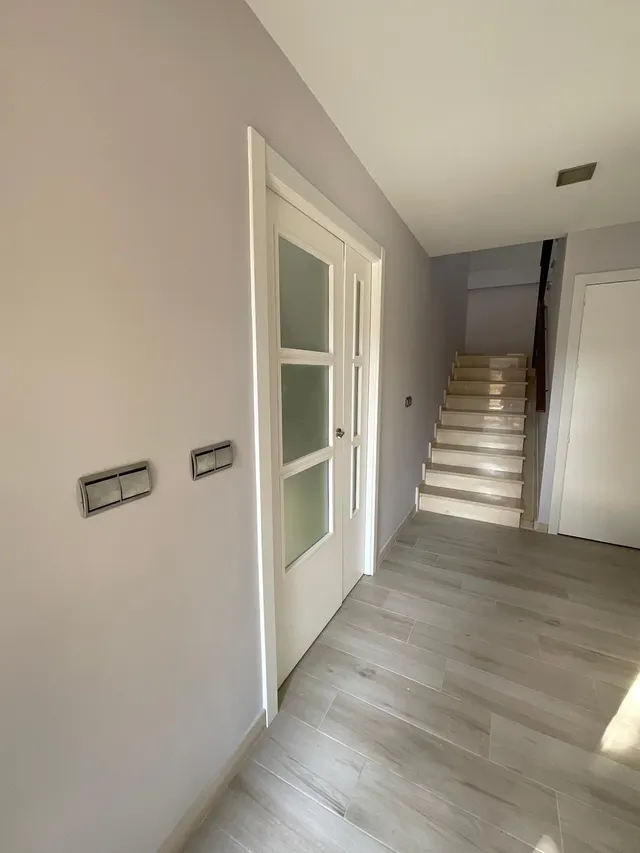 Bonita casa en Venta en la Ur. Campo Alegre de Alcalá de Guadaira. — 16