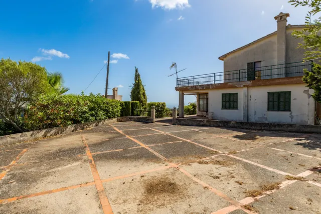 GRAN CHALET EN EL PRECIOSO PUEBLO DE GALILEA — 42