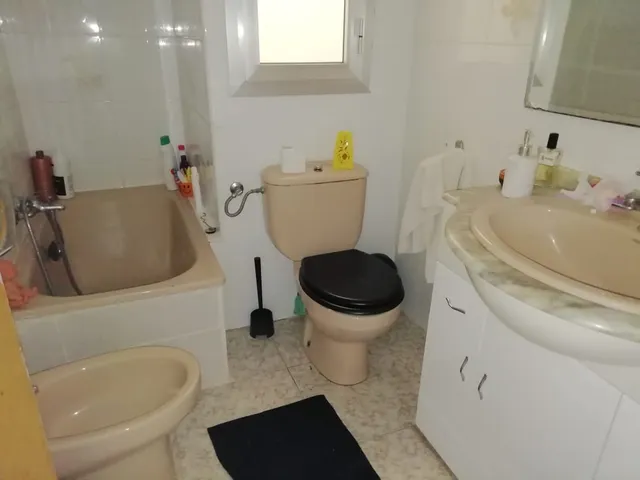 VIVIENDA SOLO PARA INVERSORES EN  ZONA AVENIDA ALTA DE TORRENT — 4