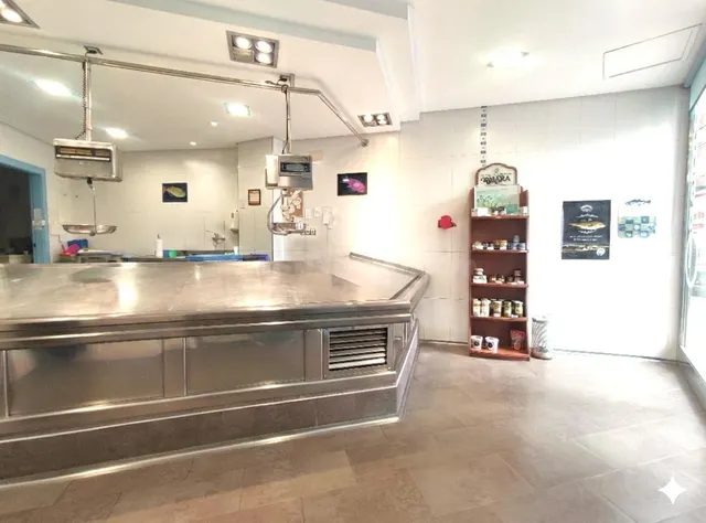 Local Comercial en zona de paso junto al Alcampo - foto 2