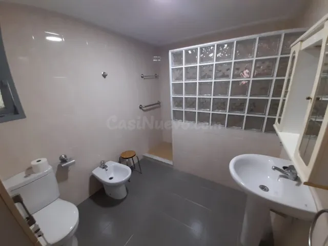 Habitación ESTUDIANTES A DOS MINUTOS DE LA UMH - BARRIO DE ALTABIX — 3
