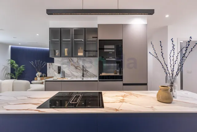 Elegante vivienda reformada de 3 dormitorios en Calle Bailén — 8