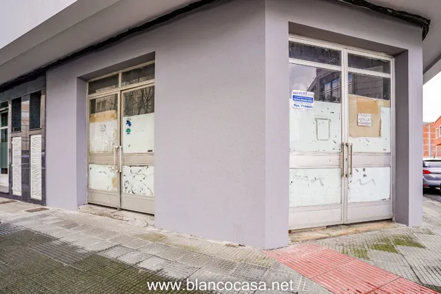 ¡Local en alquiler con EXCELENTE ubicación! — 24