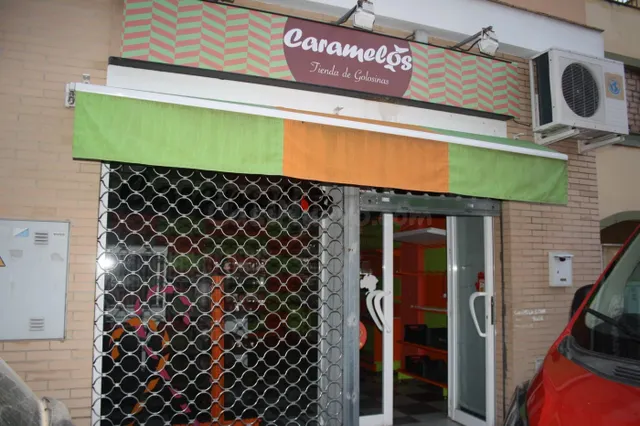 Bonito local para alquilar en Bormujos