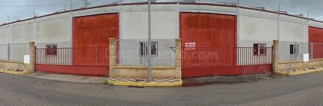 Venta de Nave Industrial en La Carolina, Jaén. — 2