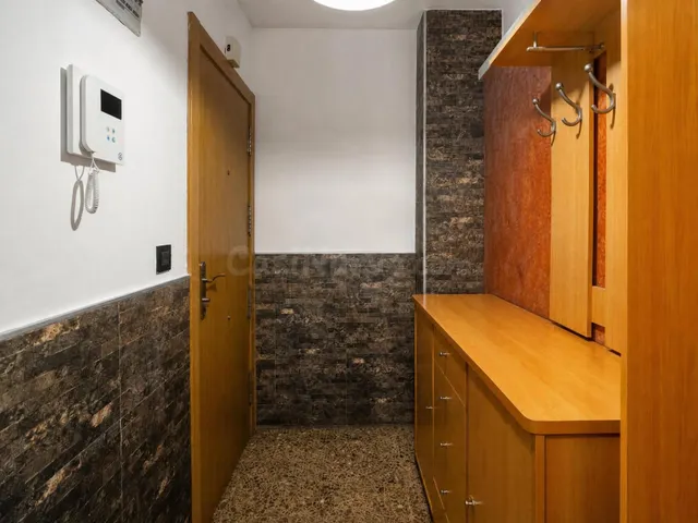 VAS A SEGUIR APRETADO EN UN PISO MINÚSCULO O VAS A DECIDIR V - foto 4