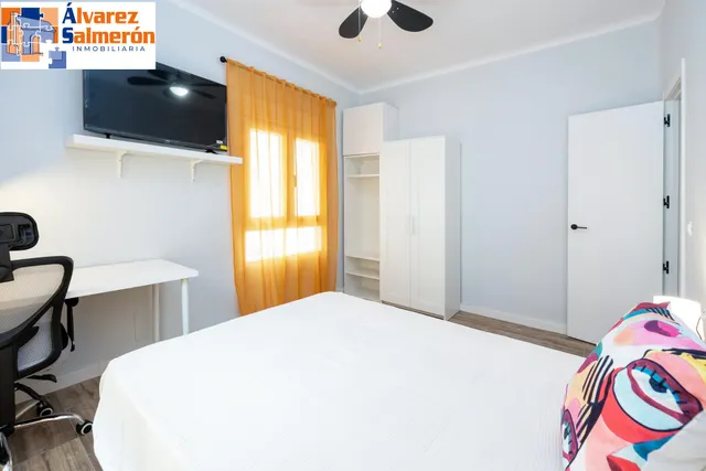 Piso reformado en zona Zaidin — 26